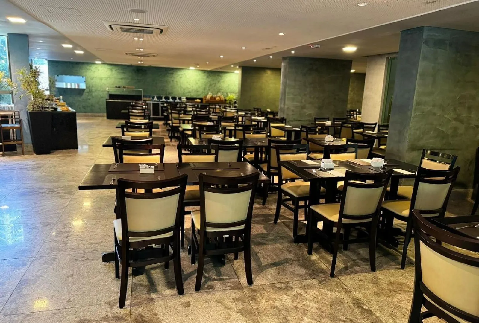 Hosts Br - Flat Beach Class Boa Viagem Recife